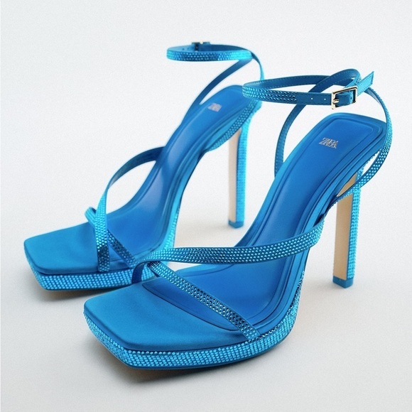 NWT. Zara Blue Heeled Sandals with Rhinestones. Size 8. - Picture 2 of 7